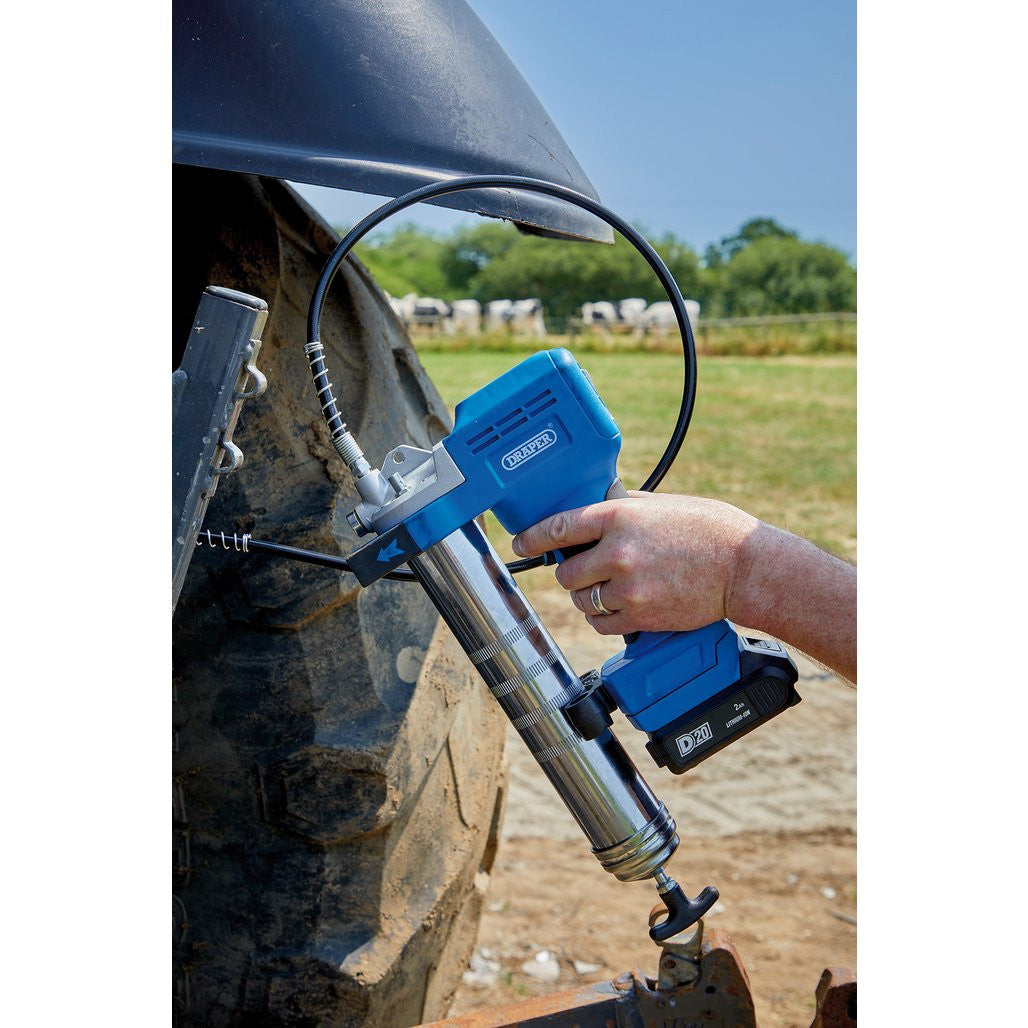 Draper D20 20V Grease Gun Kit, 1 x 2.0Ah Battery, 1 x Charger (3 Piece) 03359