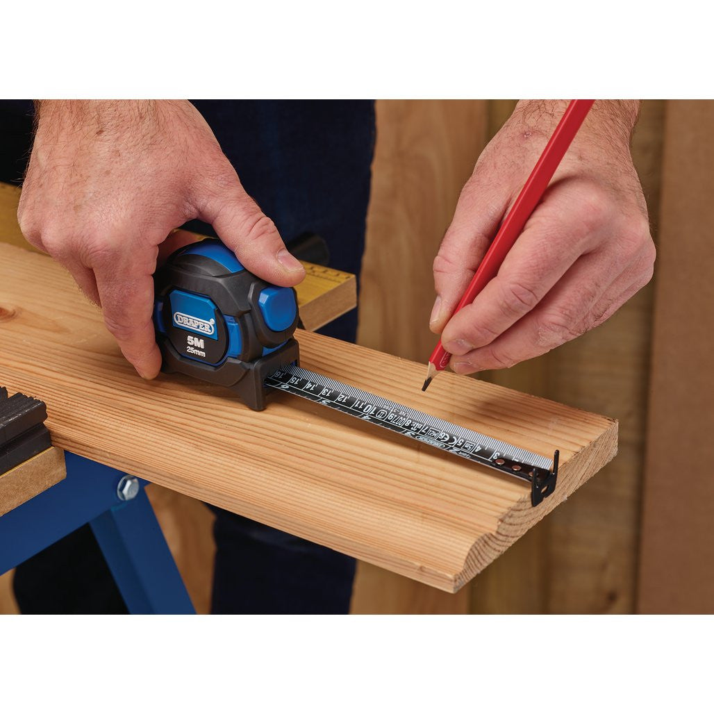 Draper Auto Lock Measuring Tape, 5m/16ft x 25mm  04751