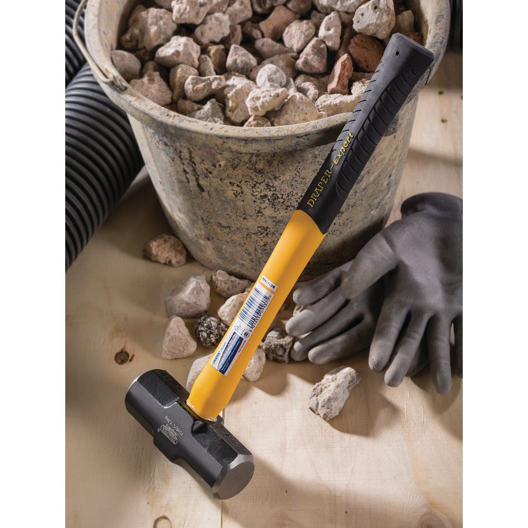 Draper Expert Fibreglass Short Shaft Sledge Hammer, 1.8kg/4lb  09937