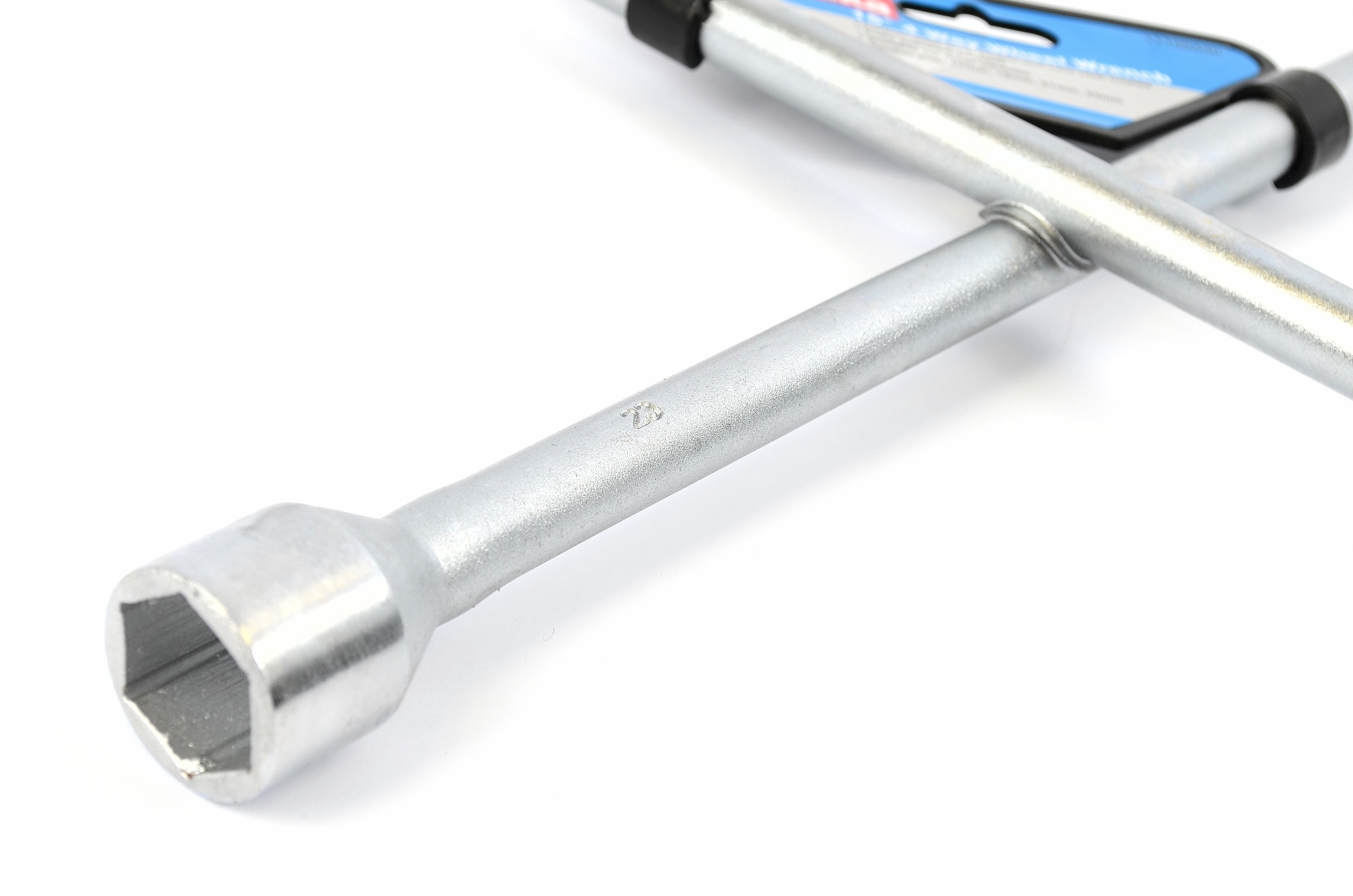 Hilka 15" 4 Way Wheel Wrench 11100440