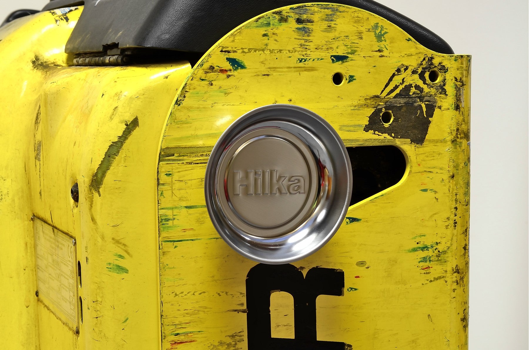 Hilka 4" Stainless Steel Magnetic Tray 11901004