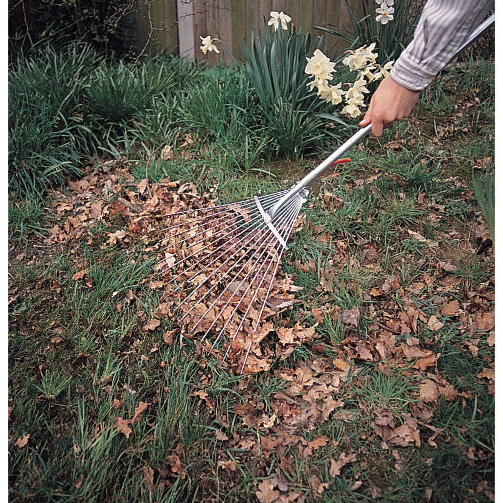 Draper Adjustable Lawn Rake, 190 - 570mm  21862