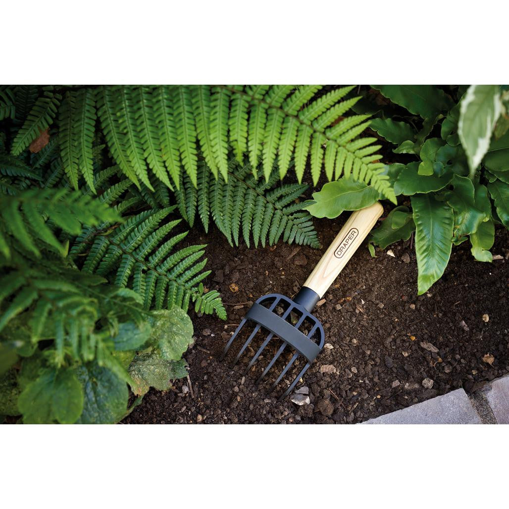 Draper 6-Tine Hand Cultivator  30957