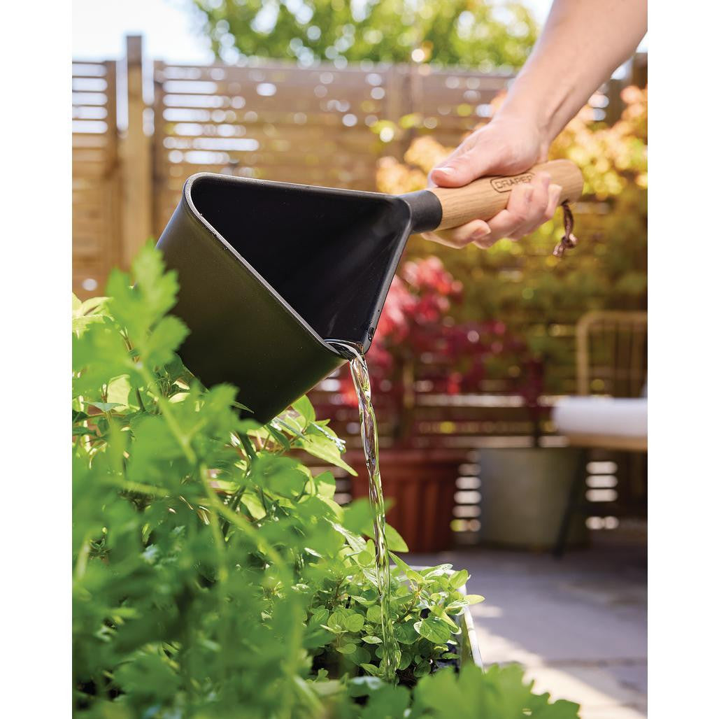 Draper Garden Water Ladle  30958