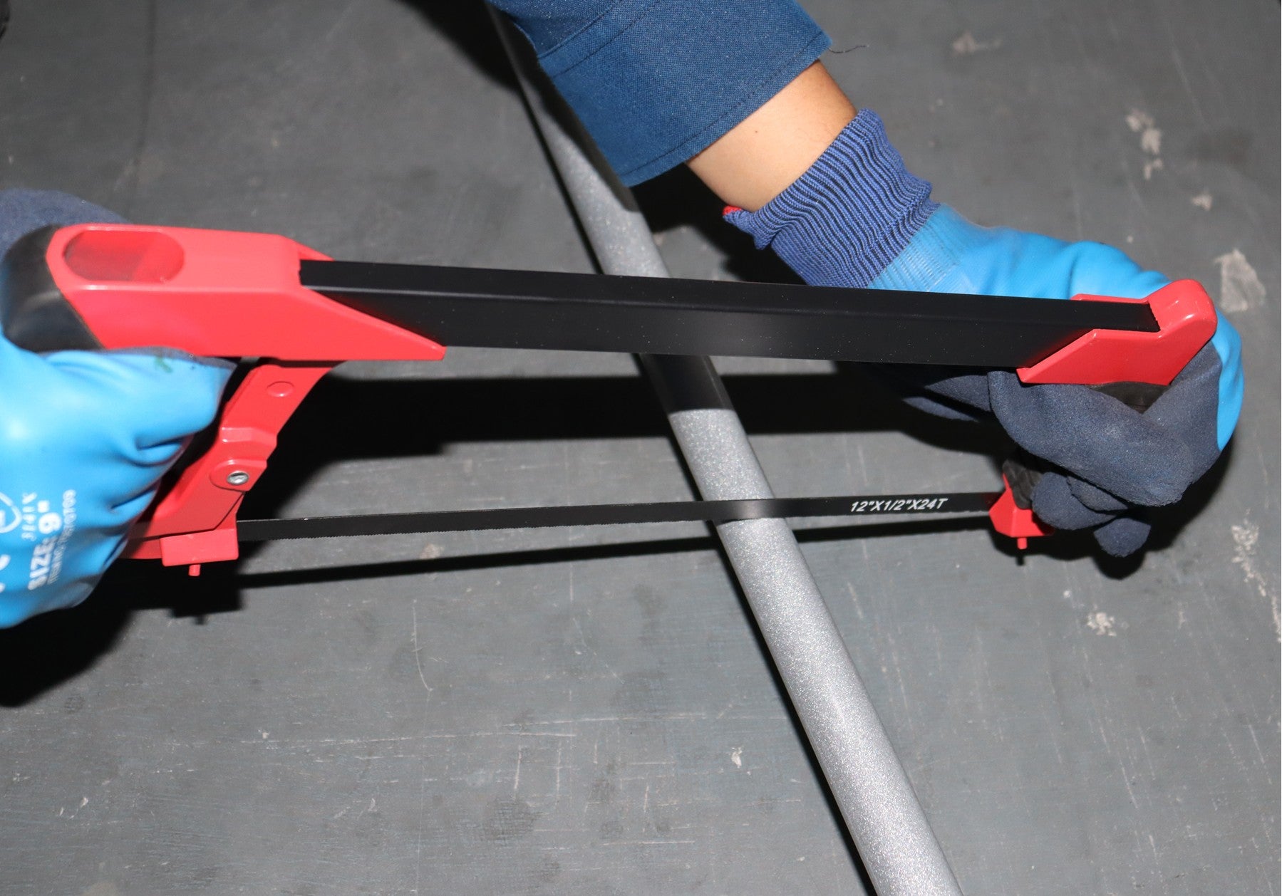 Hilka 12" Heavy Duty Hacksaw Frame 43900010