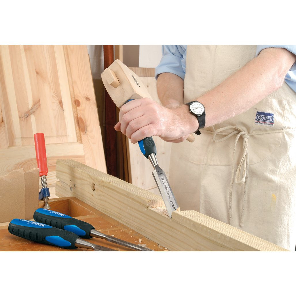 Draper Expert Soft Grip Bevel Edge Wood Chisel Set, 150mm (3 Piece)  45865