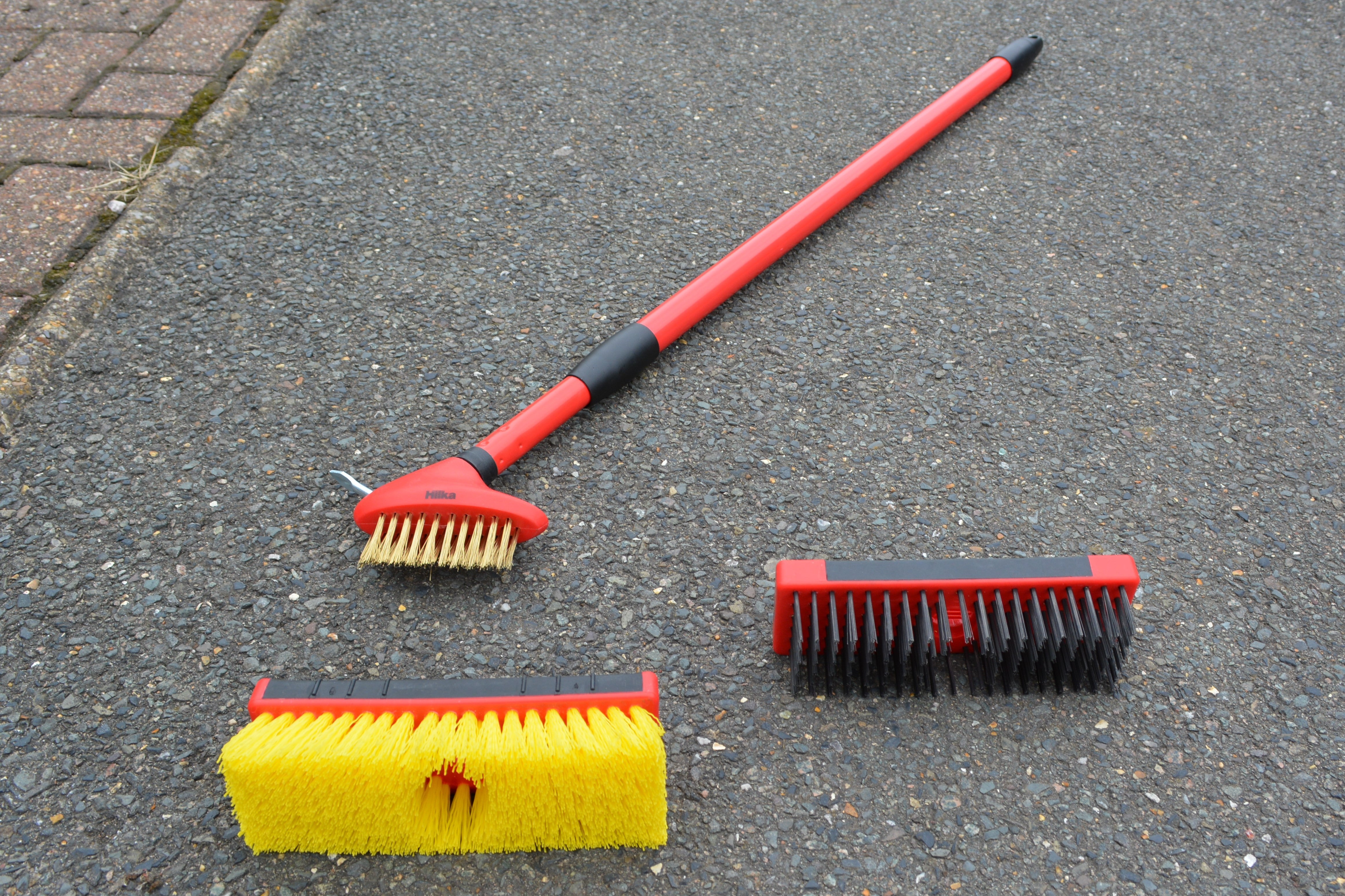 Hilka 3 pce Extending Garden Brush Set 55804903