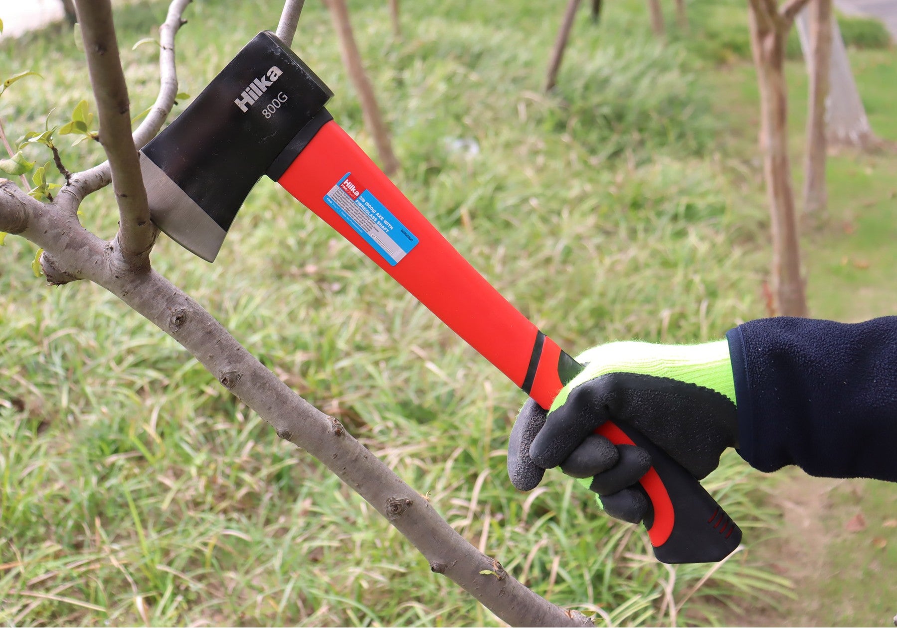 Hilka 2.00lb (900g) Axe with Fibre Glass Shaft 60200800