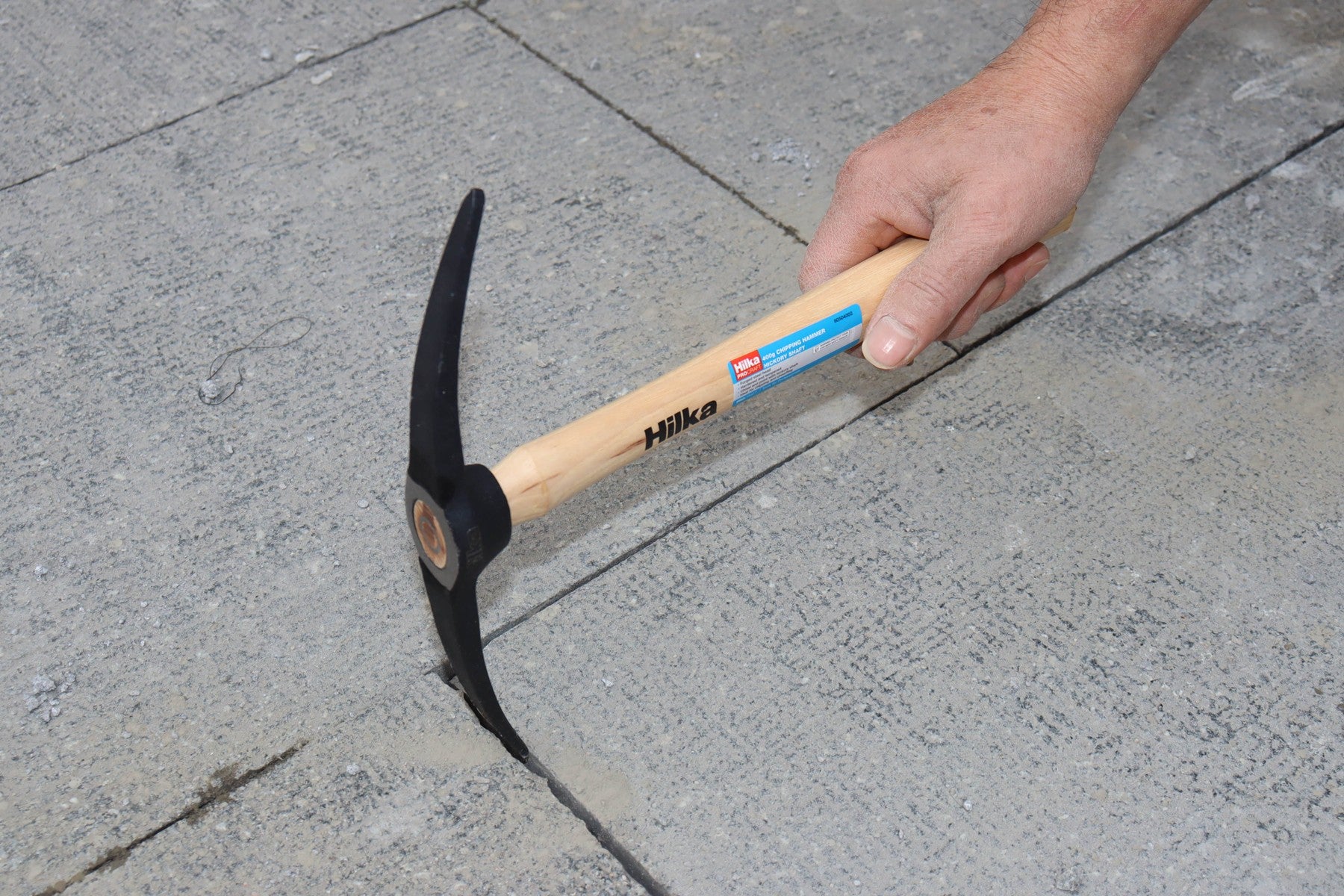 Hilka 400g Chipping Hammer Hickory Shaft 60504002