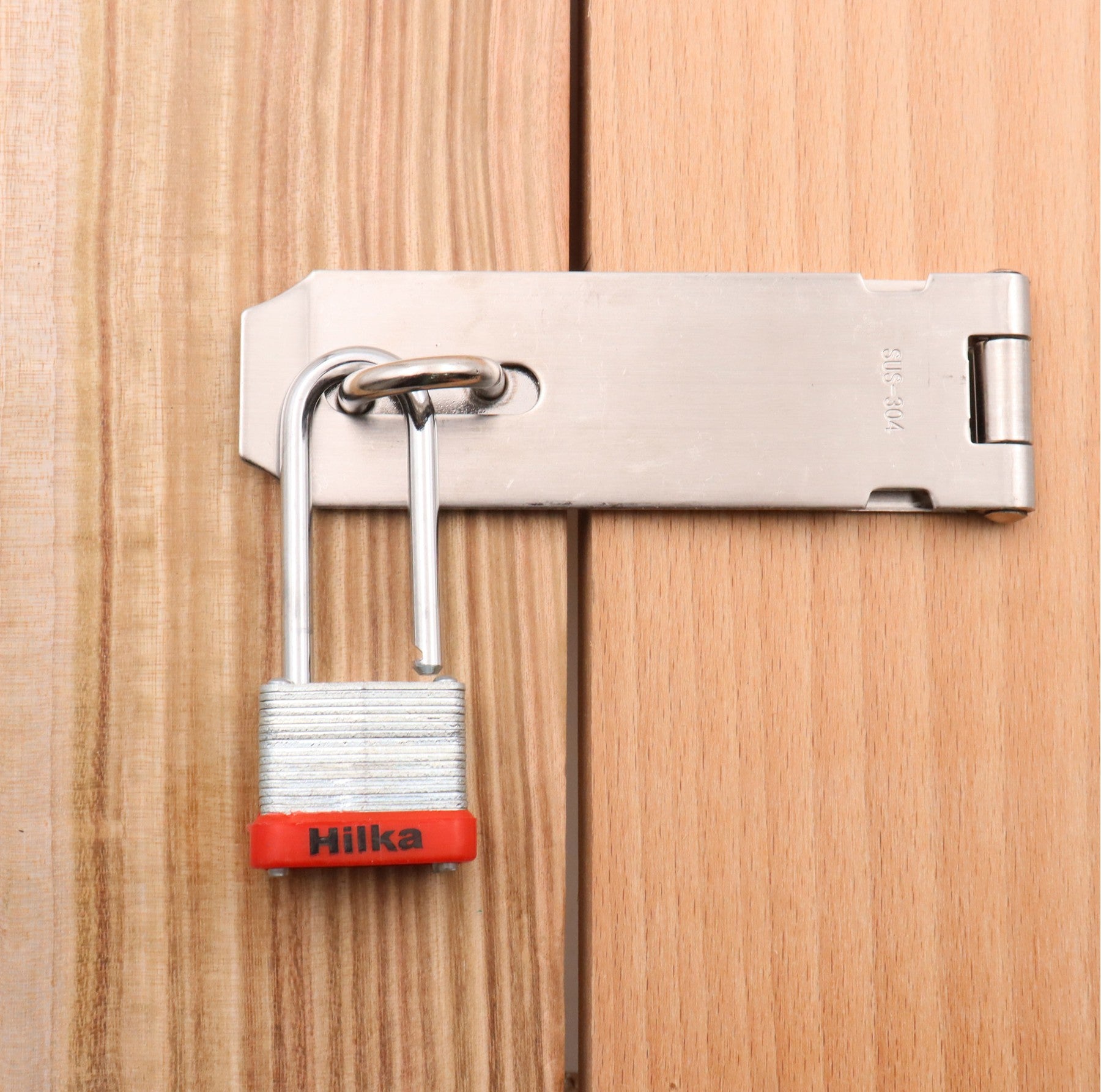 Hilka 30mm Long Shackle Laminated Padlock 70606030