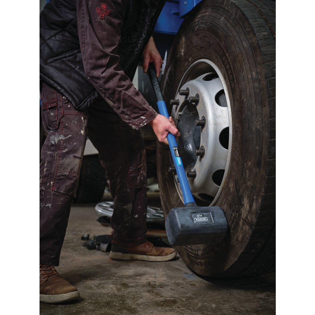 Draper Rubber Dead Blow Hammer with Fibreglass Shaft, 3.6kg/8lb  74318