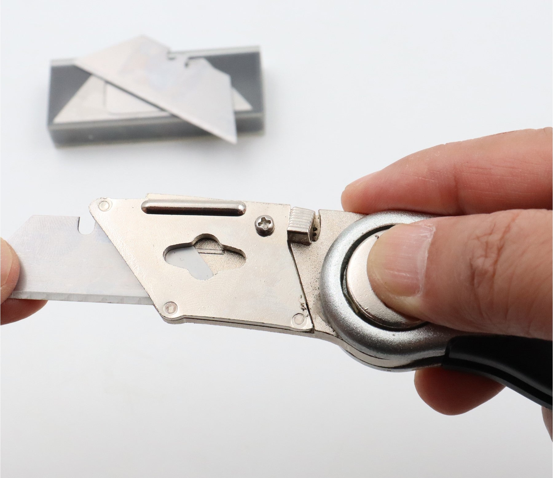 Hilka Push Button Folding Lock Back Knife 74508410
