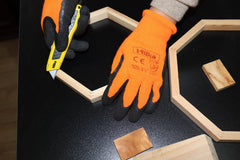 Hilka Retractable High Visibility Knife 74900003