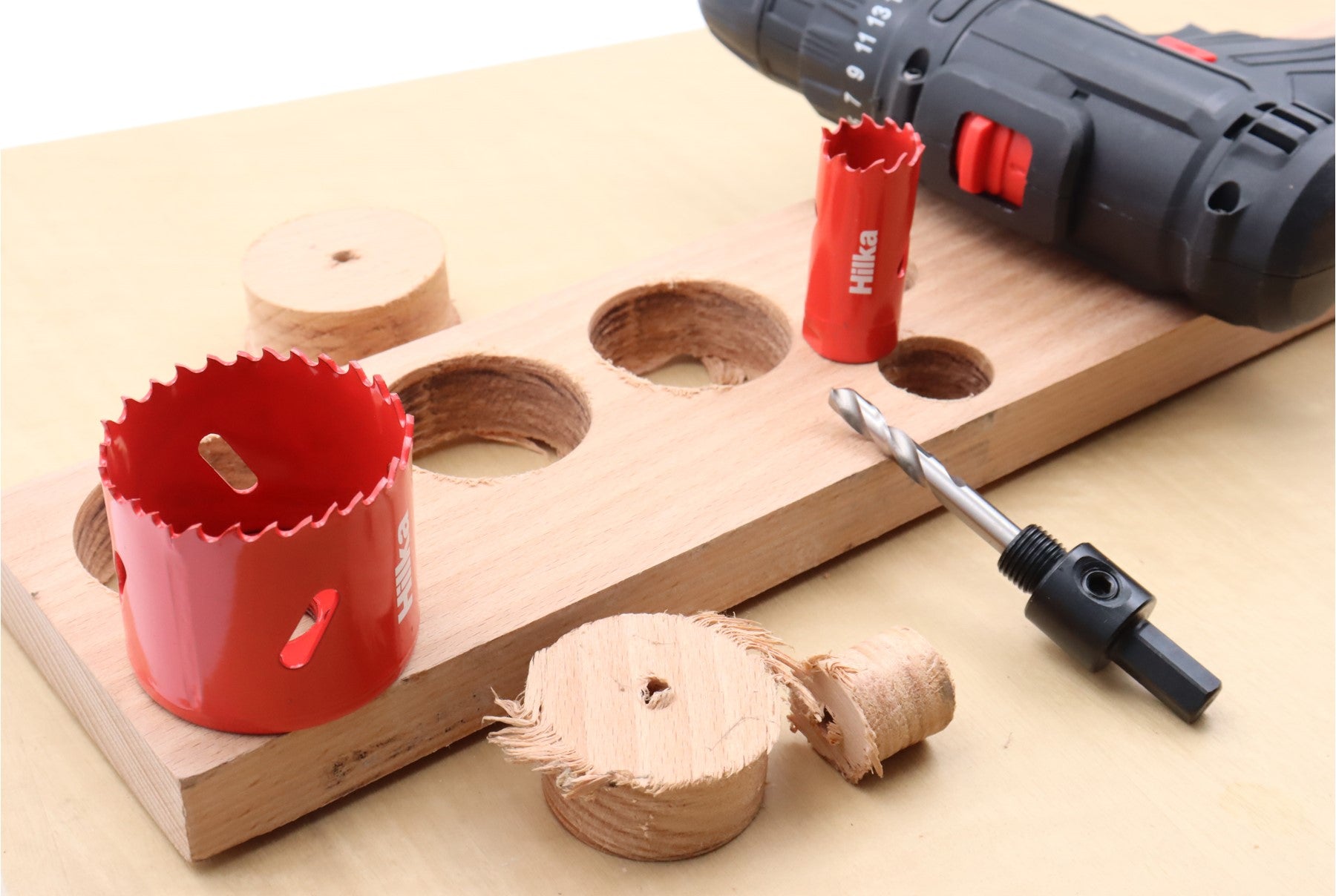 Hilka 9 pce Bi-Metal Electricians Holesaw Set 76600009