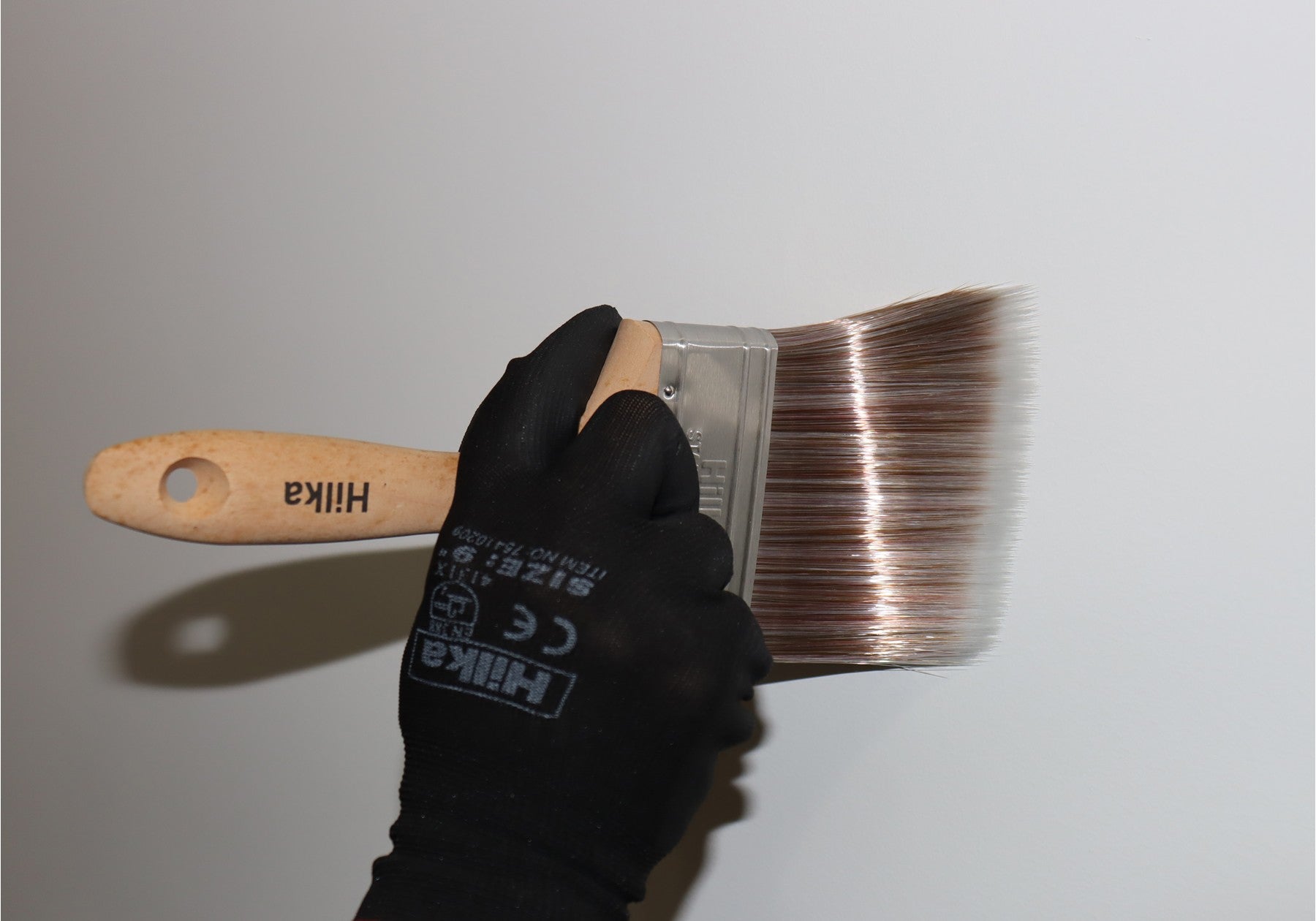 Hilka 4" Wooden Synthetic Bristle Paint Brush 78710040