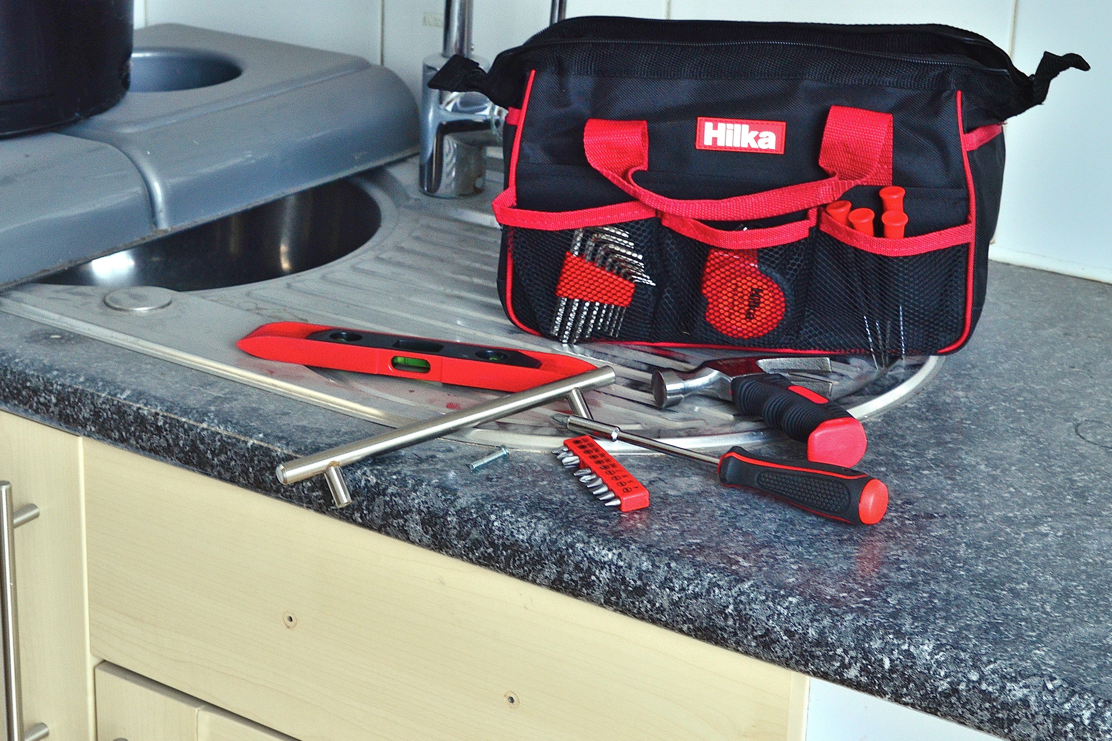 Hilka 30 pce Home Tool Kit in Bag 78731030