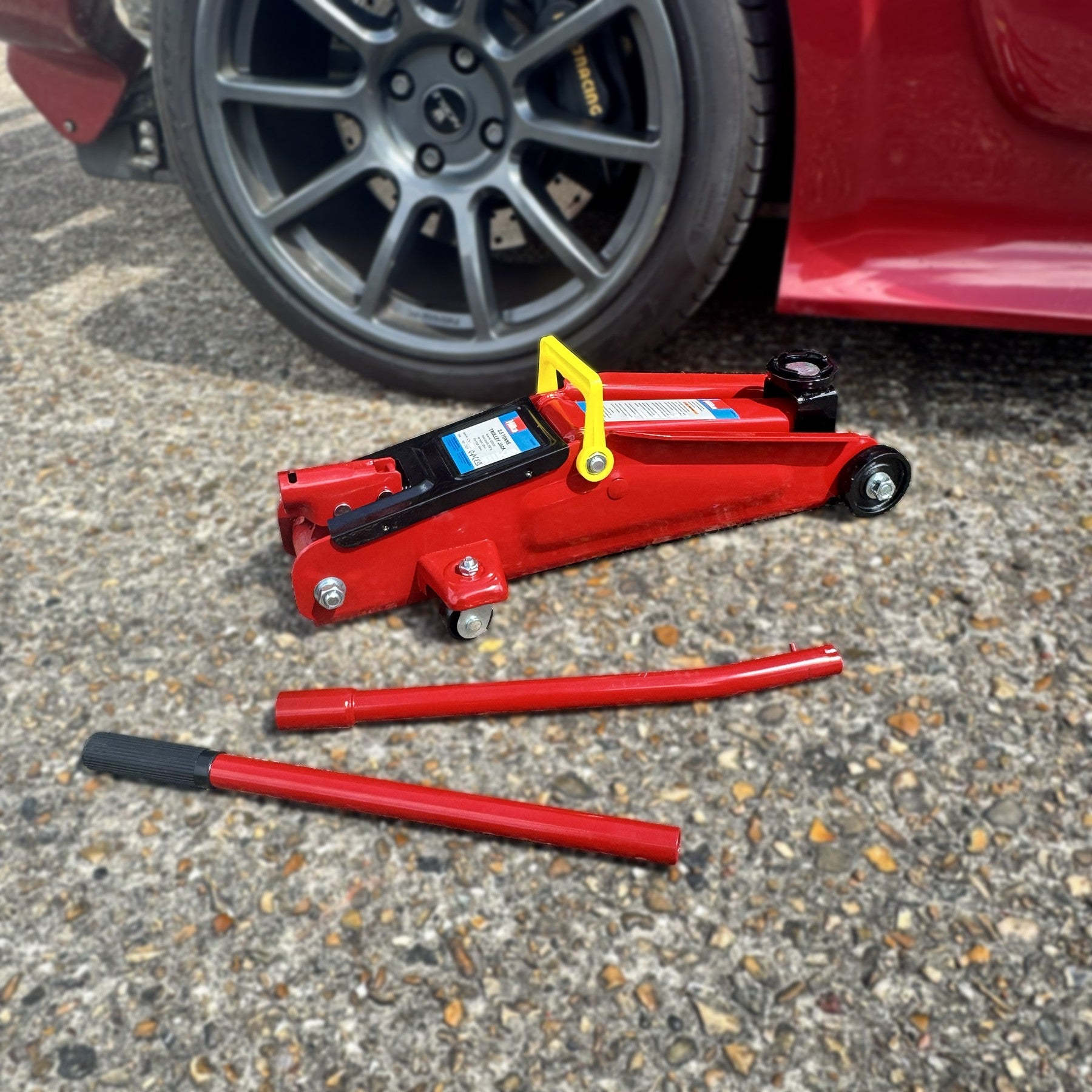 Hilka 2.5 Tonne Trolley Jack 82820025