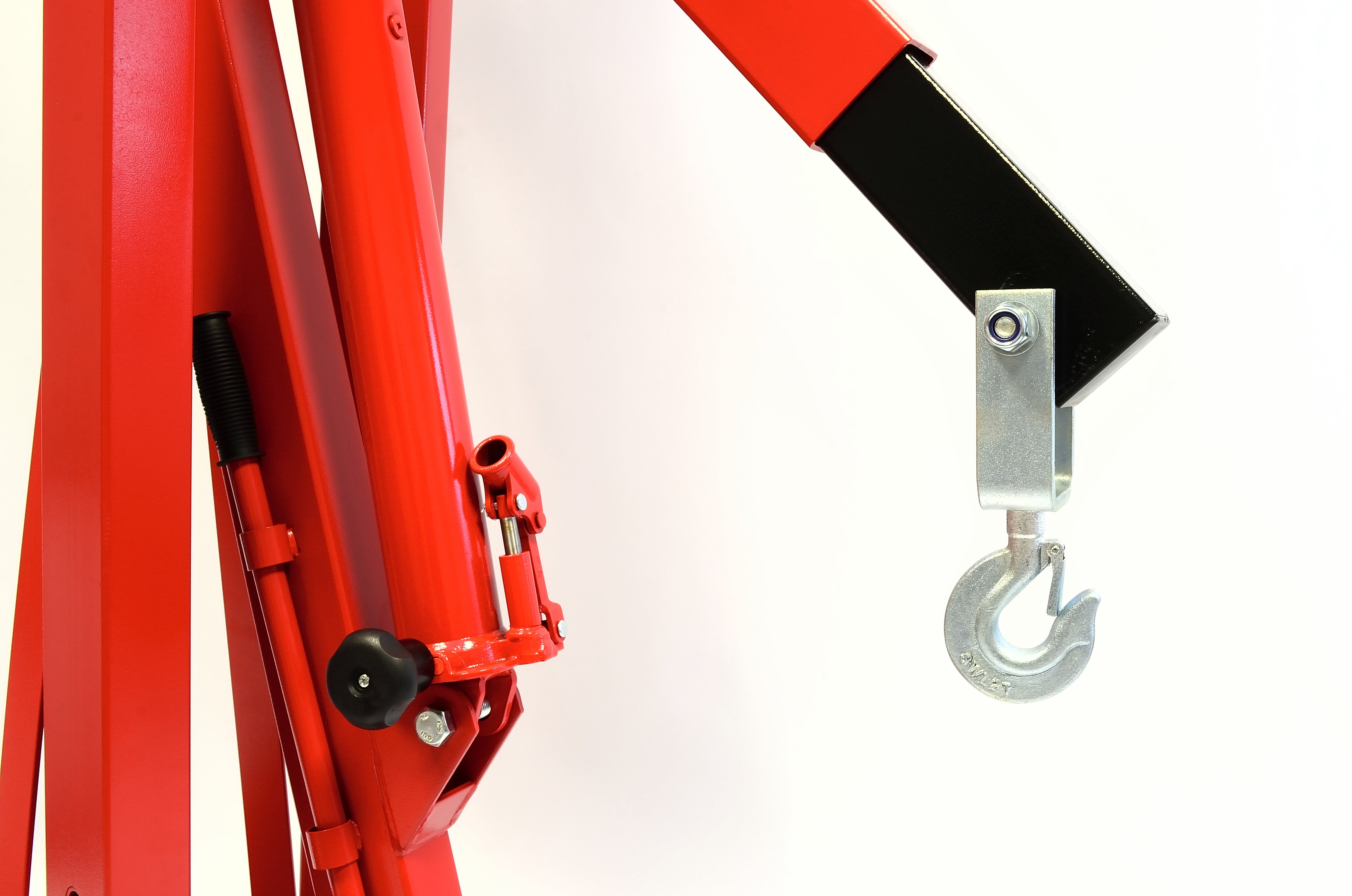 Hilka 1 Tonne Folding Engine Crane 82951000