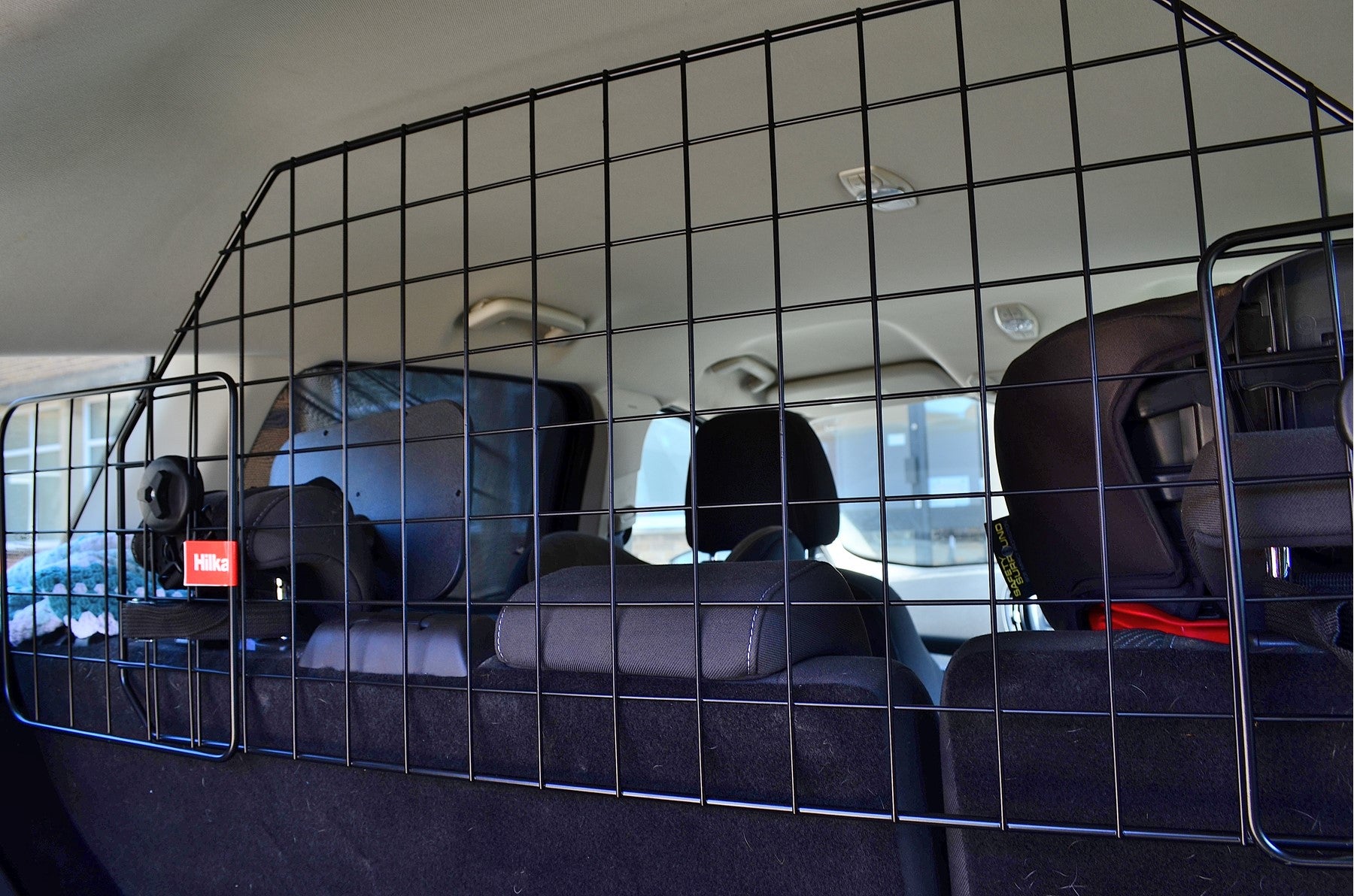 Hilka Universal Mesh Headrest Dog Guard 83270539