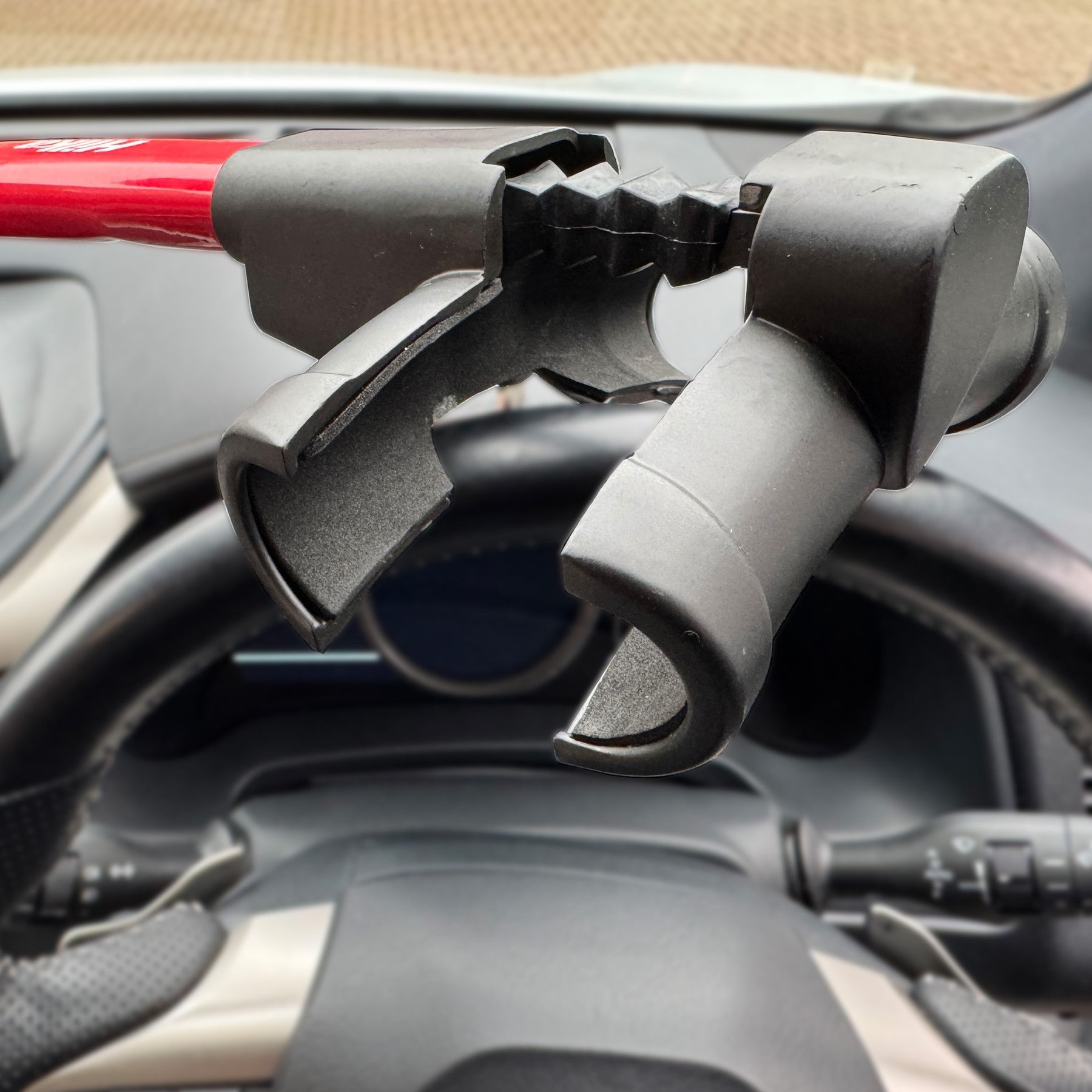 Hilka T-Bar Steering Wheel Lock 83550466