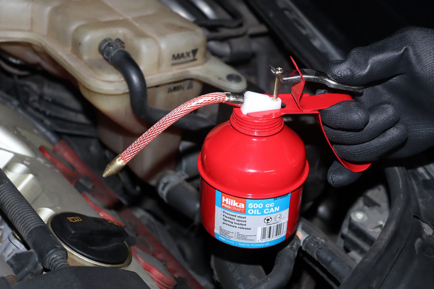 Hilka 500cc Oil Can 84750000
