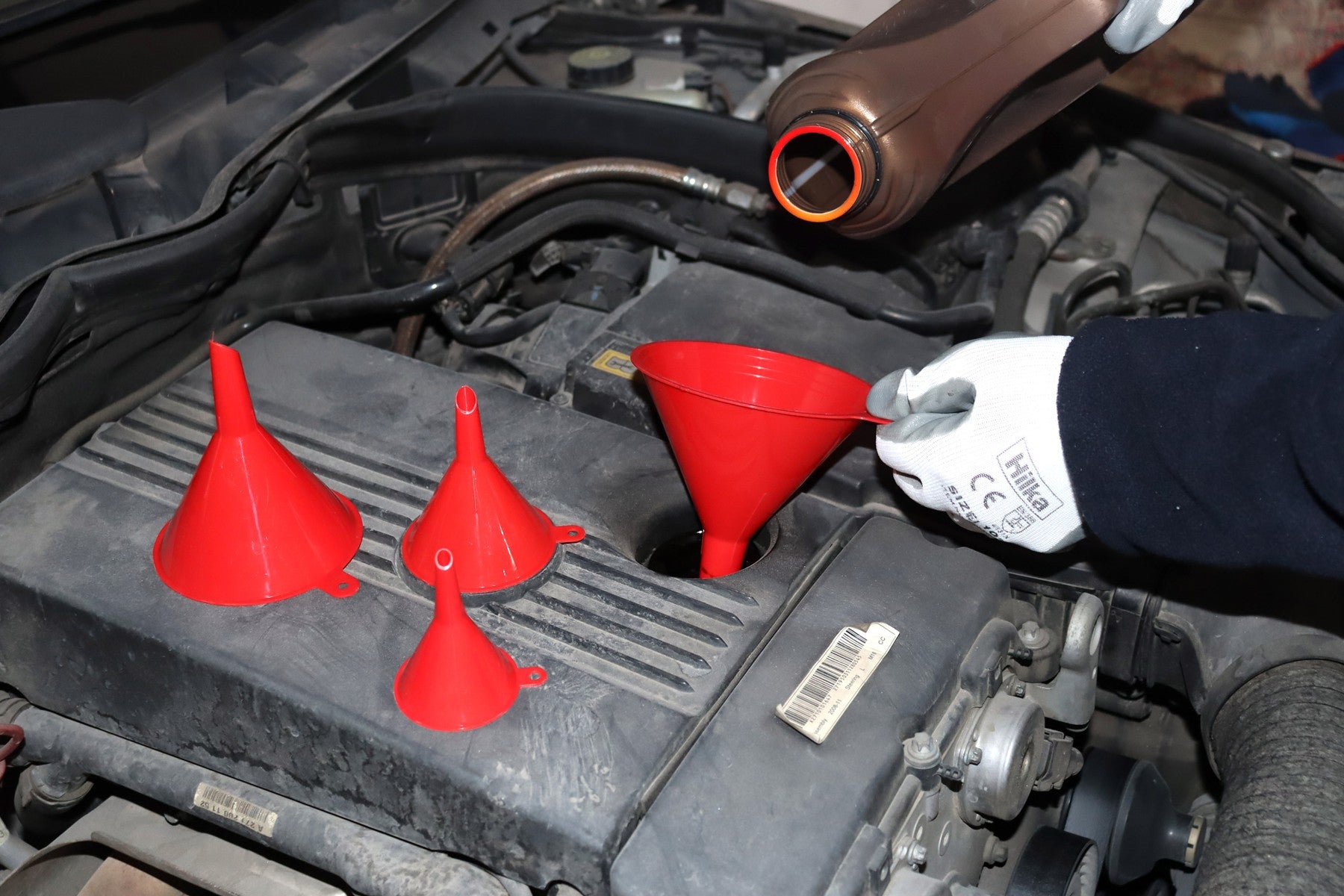 Hilka 4 pce Funnel Set 84808104