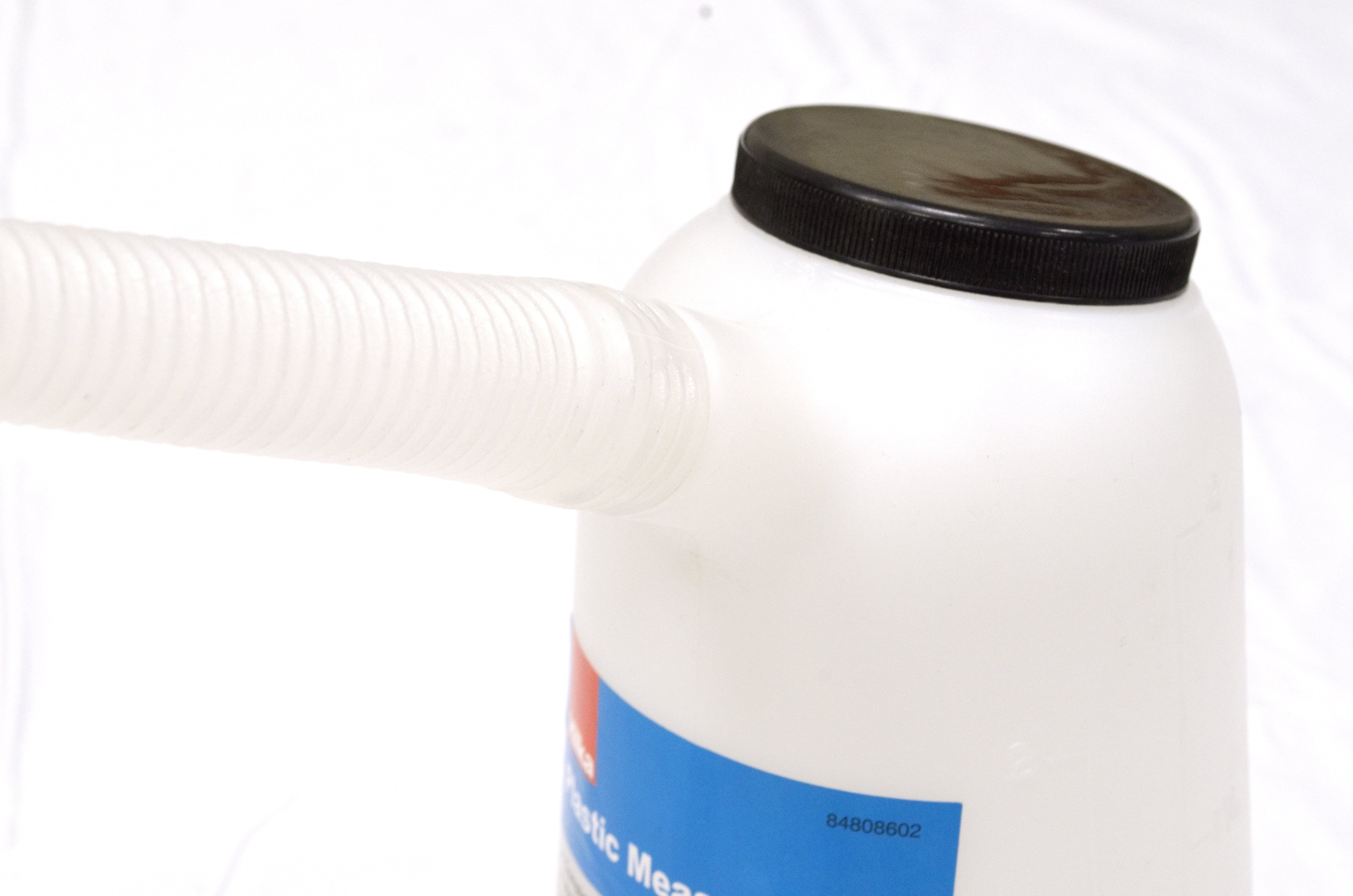 Hilka 2L Plastic Measuring Jug with Spout 84808602