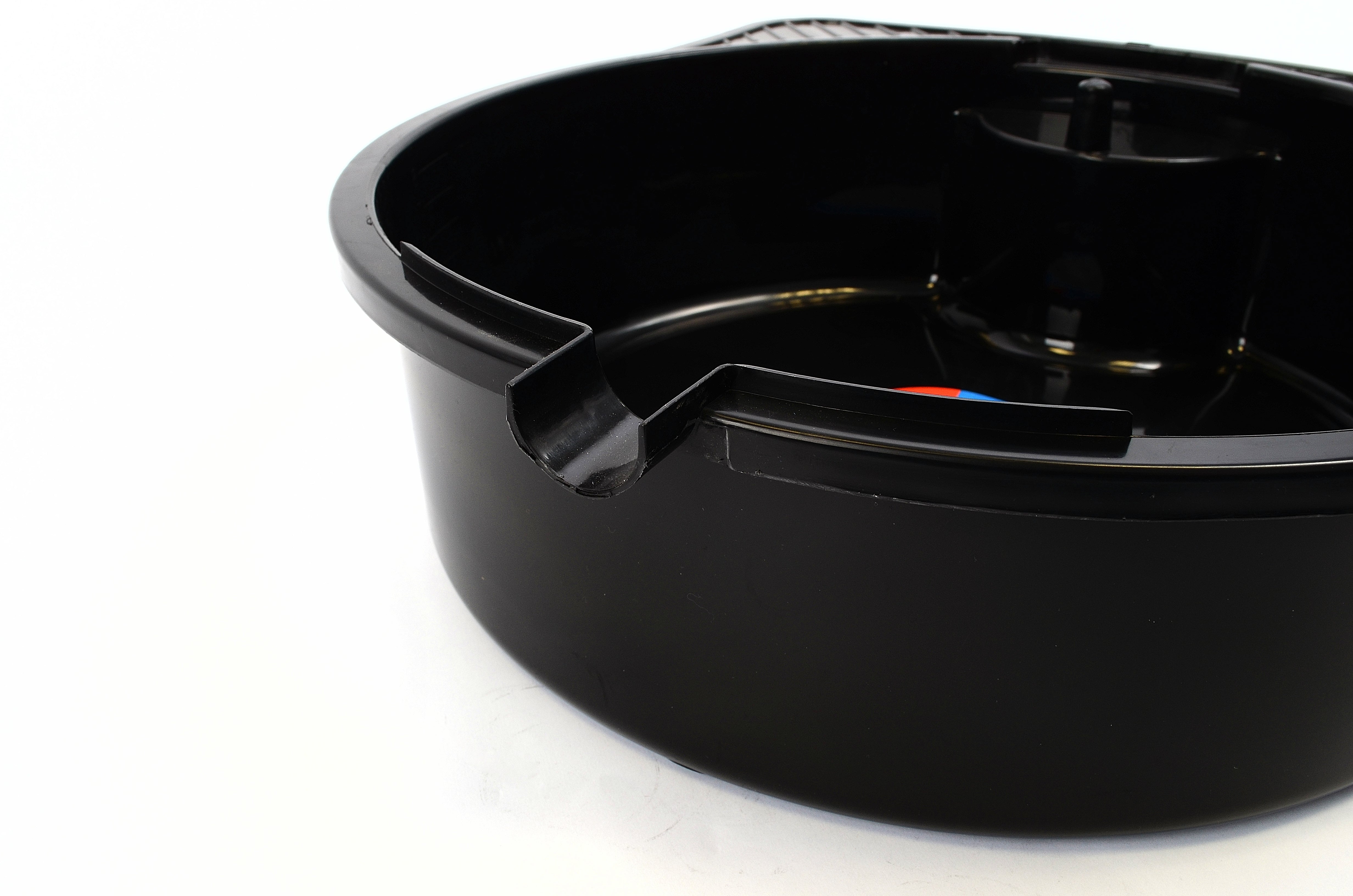 Hilka 8L Oil Drain Pan 84810508