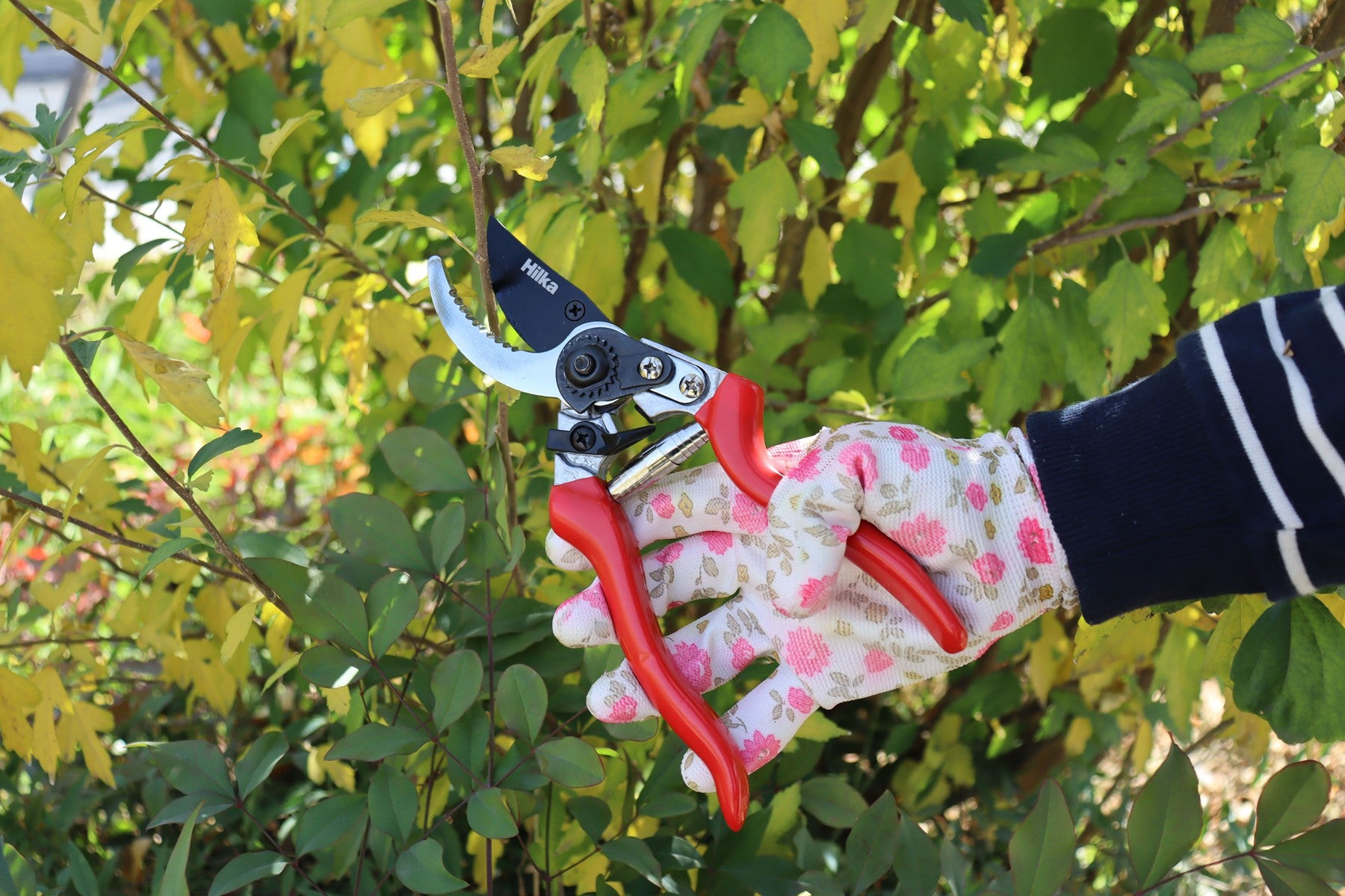 Hilka Deluxe Heavy Duty Bypass Secateurs 92105405