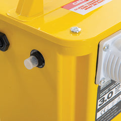 Defender 3kVA Portable Transformer 16A E203010