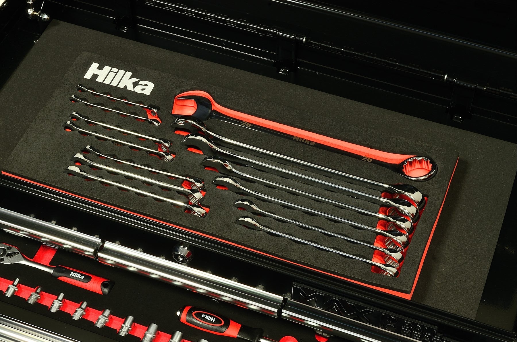 Hilka 156 pce EVA Kit in Professional 6 Drawer Chest TKPE156