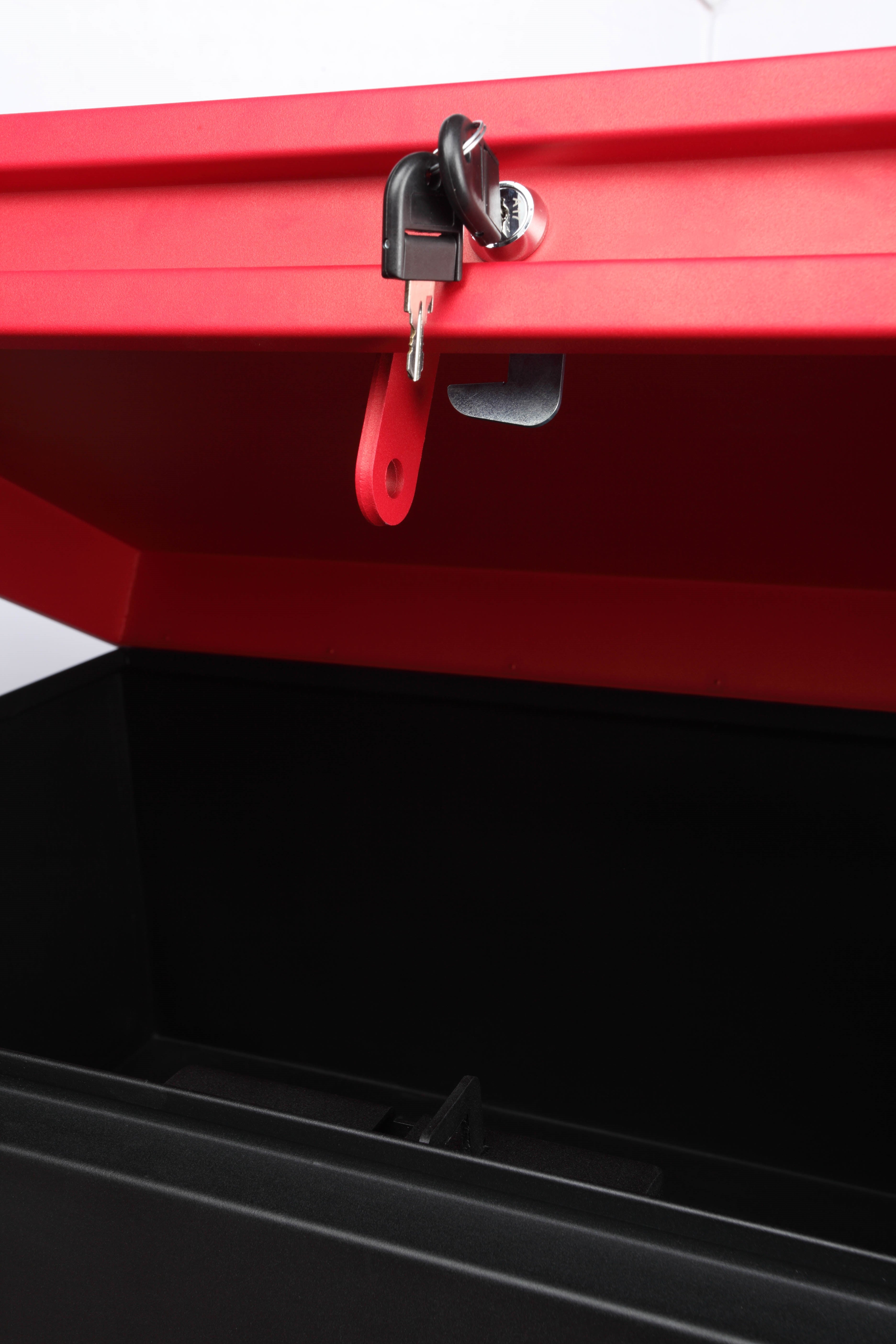 Hilka 32" Van Storage Box VB32